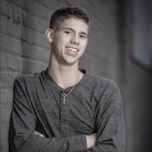 Meet your Posher, Cody